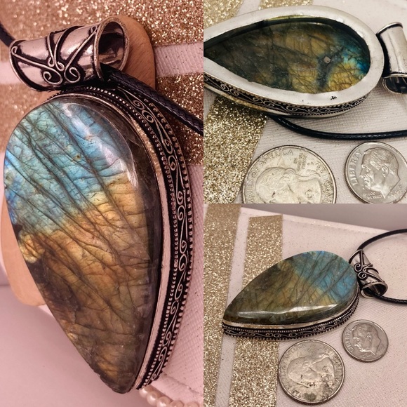 2 Tone Glowing Labradorite Gemstone Huge Handmade Pendant Necklace - Picture 6 of 7
